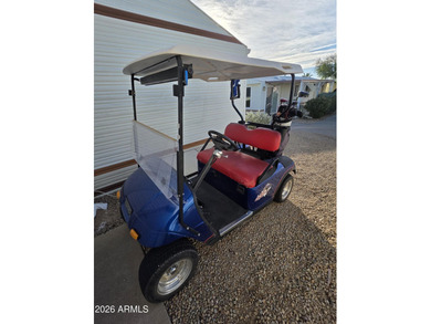 This rare 2bedroom, 2bathroom home offers a spacious living room on Great Eagle Golf Club in Arizona - for sale on GolfHomes.com, golf home, golf lot