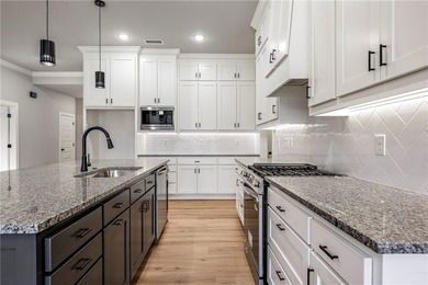 Gorgeous new construction home on a spacious 2-acre lot on Big Sugar Golf Club in Arkansas - for sale on GolfHomes.com, golf home, golf lot