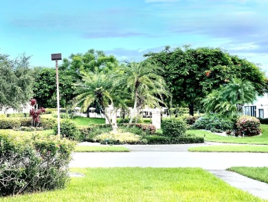CORNER ground floor 2/2 unit RARELY available in sought-after on Wynmoor Golf Course in Florida - for sale on GolfHomes.com, golf home, golf lot