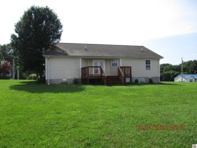 Remodeled 3 bedroom 2 bath home. Features include large Living on Boots Randolph Golf Course in Kentucky - for sale on GolfHomes.com, golf home, golf lot