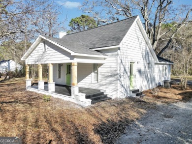 Location Location Location!  This three bedroom 2 bath farmhouse on Hickory Hills Golf Course in Georgia - for sale on GolfHomes.com, golf home, golf lot