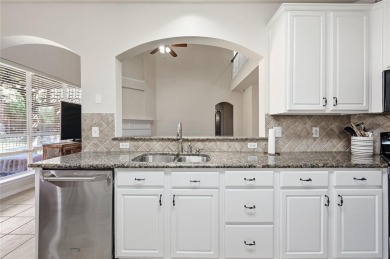 CHARMING 2 STORY ON A LARGE CORNER LOT! Fall in love with this on Oakmont Country Club in Texas - for sale on GolfHomes.com, golf home, golf lot