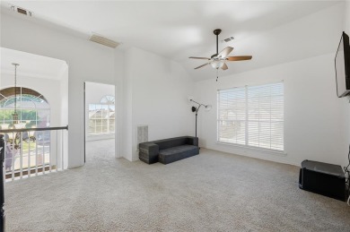 CHARMING 2 STORY ON A LARGE CORNER LOT! Fall in love with this on Oakmont Country Club in Texas - for sale on GolfHomes.com, golf home, golf lot