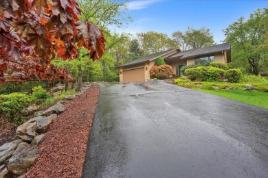 Beautiful 5-Bedroom Home on the Golf Course in Split Rock 
 on Split Rock Resort and Country Club in Pennsylvania - for sale on GolfHomes.com, golf home, golf lot
