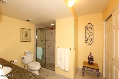Updated & Move-In Ready! Prime End Unit in an Unbeatable on Scottsdale Shadows in Arizona - for sale on GolfHomes.com, golf home, golf lot