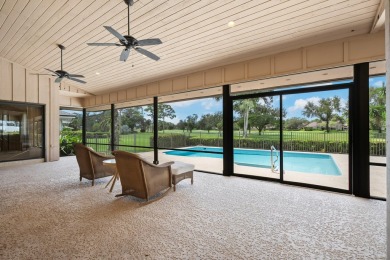 Opportunity Knocks in Mariner Sands Country Club!This spacious 2 on Mariner Sands Country Club in Florida - for sale on GolfHomes.com, golf home, golf lot
