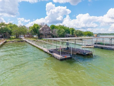 Lakefront Luxury with Unmatched Views and Entertaining Space

 on Hideout Golf Club and Resort  in Texas - for sale on GolfHomes.com, golf home, golf lot
