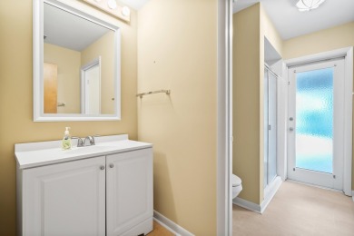 Opportunity Knocks in Mariner Sands Country Club!This spacious 2 on Mariner Sands Country Club in Florida - for sale on GolfHomes.com, golf home, golf lot