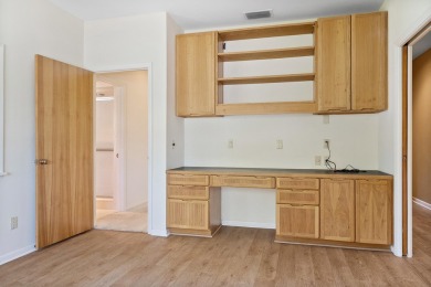 Opportunity Knocks in Mariner Sands Country Club!This spacious 2 on Mariner Sands Country Club in Florida - for sale on GolfHomes.com, golf home, golf lot