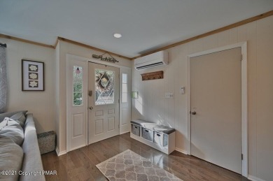 A FULLY FURNISHED -TURN KEY-HOME FOR ALL SEASONS IN AMENITY on Split Rock Resort and Country Club in Pennsylvania - for sale on GolfHomes.com, golf home, golf lot