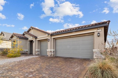 BEAUTIFUL, LIKE-NEW SINGLE-STORY NEXGEN HOME in a GATED on Aliante Golf Club in Nevada - for sale on GolfHomes.com, golf home, golf lot