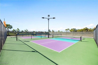 EXTRAS GALORE! FULLY CUSTOM LAKEFRONT LUXURY... MOVE-IN READY on Herons Glen Golf and Country Club in Florida - for sale on GolfHomes.com, golf home, golf lot