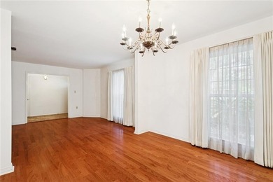 This opportunity doesn't come up often--living on the golf on Pinewood Country Club in Louisiana - for sale on GolfHomes.com, golf home, golf lot