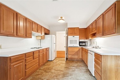 This opportunity doesn't come up often--living on the golf on Pinewood Country Club in Louisiana - for sale on GolfHomes.com, golf home, golf lot