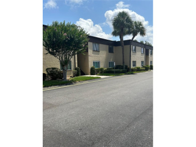 Welcome to this spacious condo located in the desirable on Clearwater Executive Golf Course in Florida - for sale on GolfHomes.com, golf home, golf lot