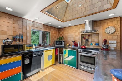 Artistically remodeled and lovingly maintained single level on Jug Mountain Ranch Golf Course in Idaho - for sale on GolfHomes.com, golf home, golf lot