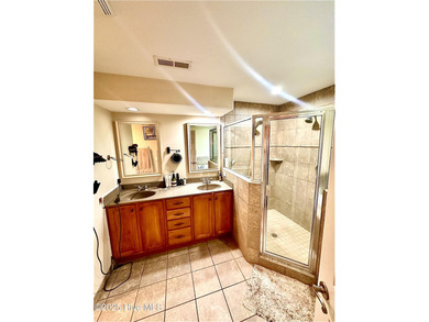 PRICE CHANGE, SELLER IS VERY MOTIVATED!! BRING ME A OFFER on Cape Fear National At Brunswick Forest in North Carolina - for sale on GolfHomes.com, golf home, golf lot