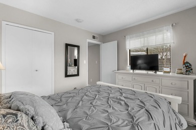 Recently updated and move-in ready, this top-floor 1-bedroom on Carolina Shores Golf Course in North Carolina - for sale on GolfHomes.com, golf home, golf lot