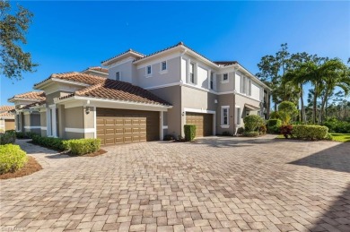 TURNKEY & GOLF COURSE VIEW! This immaculate 1st-floor carriage on The Plantation Golf and Country Club in Florida - for sale on GolfHomes.com, golf home, golf lot