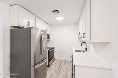 This redone Turn-Key Eton model has everything you're looking on Leisure Village East in New Jersey - for sale on GolfHomes.com, golf home, golf lot