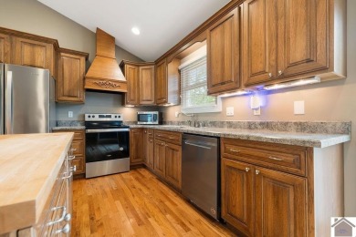 Nestled on a spacious one acre lot just outside the heart of on Sullivans Par Three in Kentucky - for sale on GolfHomes.com, golf home, golf lot