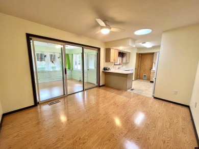 Super clean brick 3 bedroom, 2 bath home with golf course views on Twin Lakes Golf Club in Arkansas - for sale on GolfHomes.com, golf home, golf lot