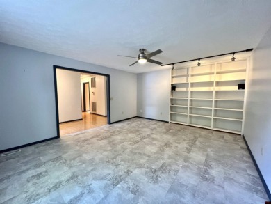 Super clean brick 3 bedroom, 2 bath home with golf course views on Twin Lakes Golf Club in Arkansas - for sale on GolfHomes.com, golf home, golf lot