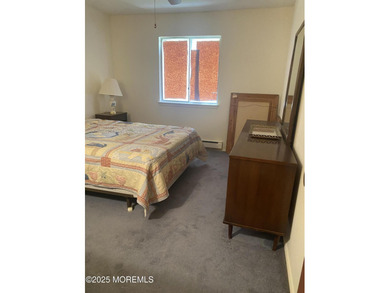 Neat and clean Edgewood 2 Model in Crestwood Village 1 Co-op on Keswick Village Golf Course in New Jersey - for sale on GolfHomes.com, golf home, golf lot