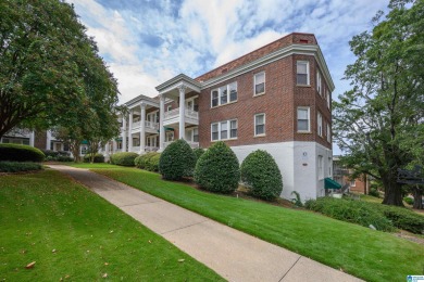 Welcome home to this updated condo in the highly desirable on  in Alabama - for sale on GolfHomes.com, golf home, golf lot