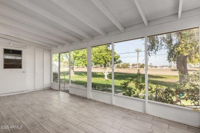 PREPARE TO BE IMPRESSEDPLETELY REMODELED TO PERFECTION-KITCHEN on Sun City South Golf Course in Arizona - for sale on GolfHomes.com, golf home, golf lot