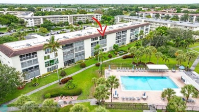 FULLY UPDATED UNIT BOASTING FULL IMPACT WINDOWS, DOORS & PATIO! on Wynmoor Golf Course in Florida - for sale on GolfHomes.com, golf home, golf lot