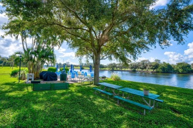 Very well modern updated 10th floor unit with gorgeous views of on North Palm Beach Country Club in Florida - for sale on GolfHomes.com, golf home, golf lot