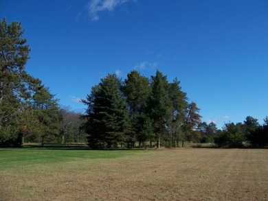 Golf Course Living can be yours!  Only one mile from South on Burning Oak Country Club in Michigan - for sale on GolfHomes.com, golf home, golf lot