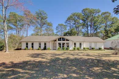 Looking for a great home on a golf course? Look no more! Come on Cypress Country Club and Golf Club  in Alabama - for sale on GolfHomes.com, golf home, golf lot