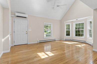 Experience easy living in this beautifully maintained 3-bedroom on Brunswick Golf Club in Maine - for sale on GolfHomes.com, golf home, golf lot