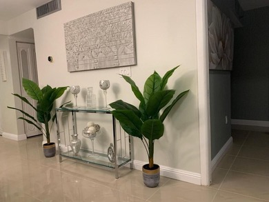 INVESTOR OPPORTUNITY: Fully Furnished with Creditable Tenant on Inverrary Country Club in Florida - for sale on GolfHomes.com, golf home, golf lot