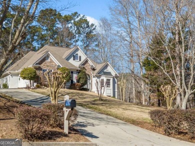 Spacious 4-Bedroom Home with Fully Finished Basement in on Mirror Lake Golf Club in Georgia - for sale on GolfHomes.com, golf home, golf lot