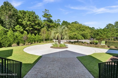 Combine a one of a kind location in the heart of Landfall with a on Country Club of Landfall in North Carolina - for sale on GolfHomes.com, golf home, golf lot