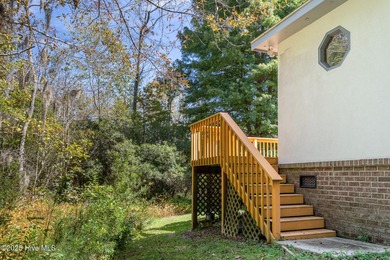 Custom built 3-bedroom, 2 bath rancher style home in the on Sound Golf Links at Albemarle Plantation in North Carolina - for sale on GolfHomes.com, golf home, golf lot