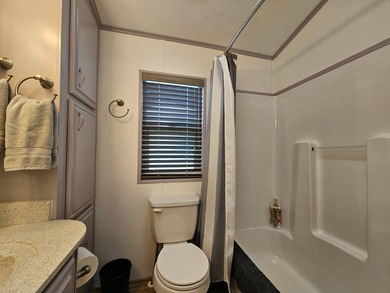 Immaculate 1BD 1.5BA with Arizona Room and 2-Car Tandem Carport on Viewpoint Golf Resort in Arizona - for sale on GolfHomes.com, golf home, golf lot