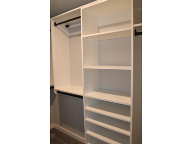 Tastefully updated, move-in ready, easy living home near on Harbor Links Golf Course in Oregon - for sale on GolfHomes.com, golf home, golf lot