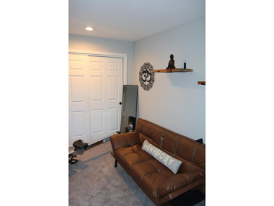 Tastefully updated, move-in ready, easy living home near on Harbor Links Golf Course in Oregon - for sale on GolfHomes.com, golf home, golf lot