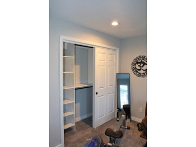 Tastefully updated, move-in ready, easy living home near on Harbor Links Golf Course in Oregon - for sale on GolfHomes.com, golf home, golf lot