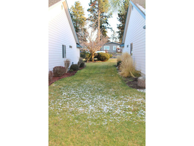 Tastefully updated, move-in ready, easy living home near on Harbor Links Golf Course in Oregon - for sale on GolfHomes.com, golf home, golf lot