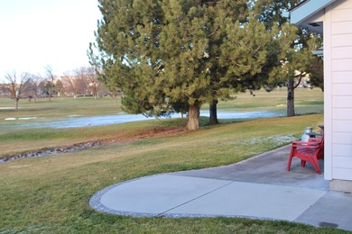 Tastefully updated, move-in ready, easy living home near on Harbor Links Golf Course in Oregon - for sale on GolfHomes.com, golf home, golf lot