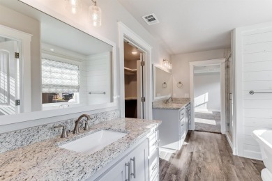 Welcome to this beautiful 3-bedroom, 2-bathroom home located in on Delaware Springs Golf Course in Texas - for sale on GolfHomes.com, golf home, golf lot