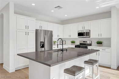 AWESOMELY UPDATED W/ *NEW* APPLIANCES, FLOORING, COUNTERS on Siena Golf Club in Nevada - for sale on GolfHomes.com, golf home, golf lot