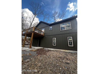 Brand New Mountain Escape - thoughtfully designed for comfort on Laurel Valley Golf Course in Tennessee - for sale on GolfHomes.com, golf home, golf lot