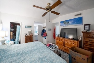 Welcome to Highland Fairways! This easy-to-maintain 2 bedroom, 2 on Highland Fairways Golf Club in Florida - for sale on GolfHomes.com, golf home, golf lot