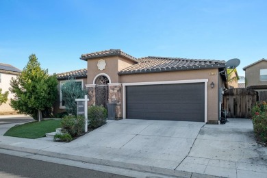 ***Clovis North District, Copper River Gem*** This highly sought on Copper River Country Club in California - for sale on GolfHomes.com, golf home, golf lot